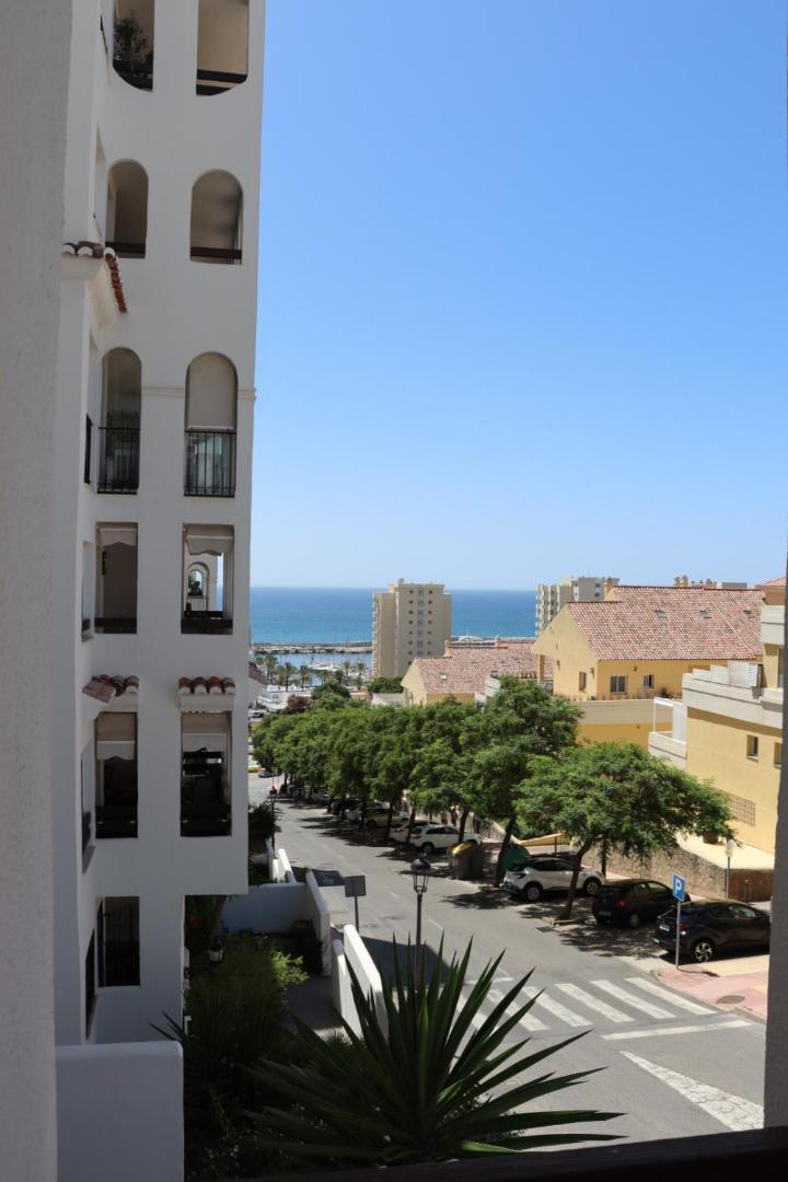 Port View - Reina Sofia Διαμέρισμα Εστεπόνα Εξωτερικό φωτογραφία